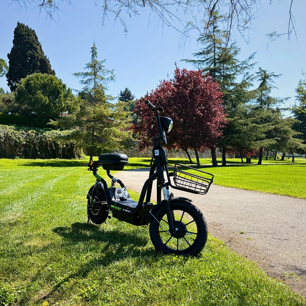VOLTA / VSM / elektrický moped / 220 W / 48 V 14 Ah